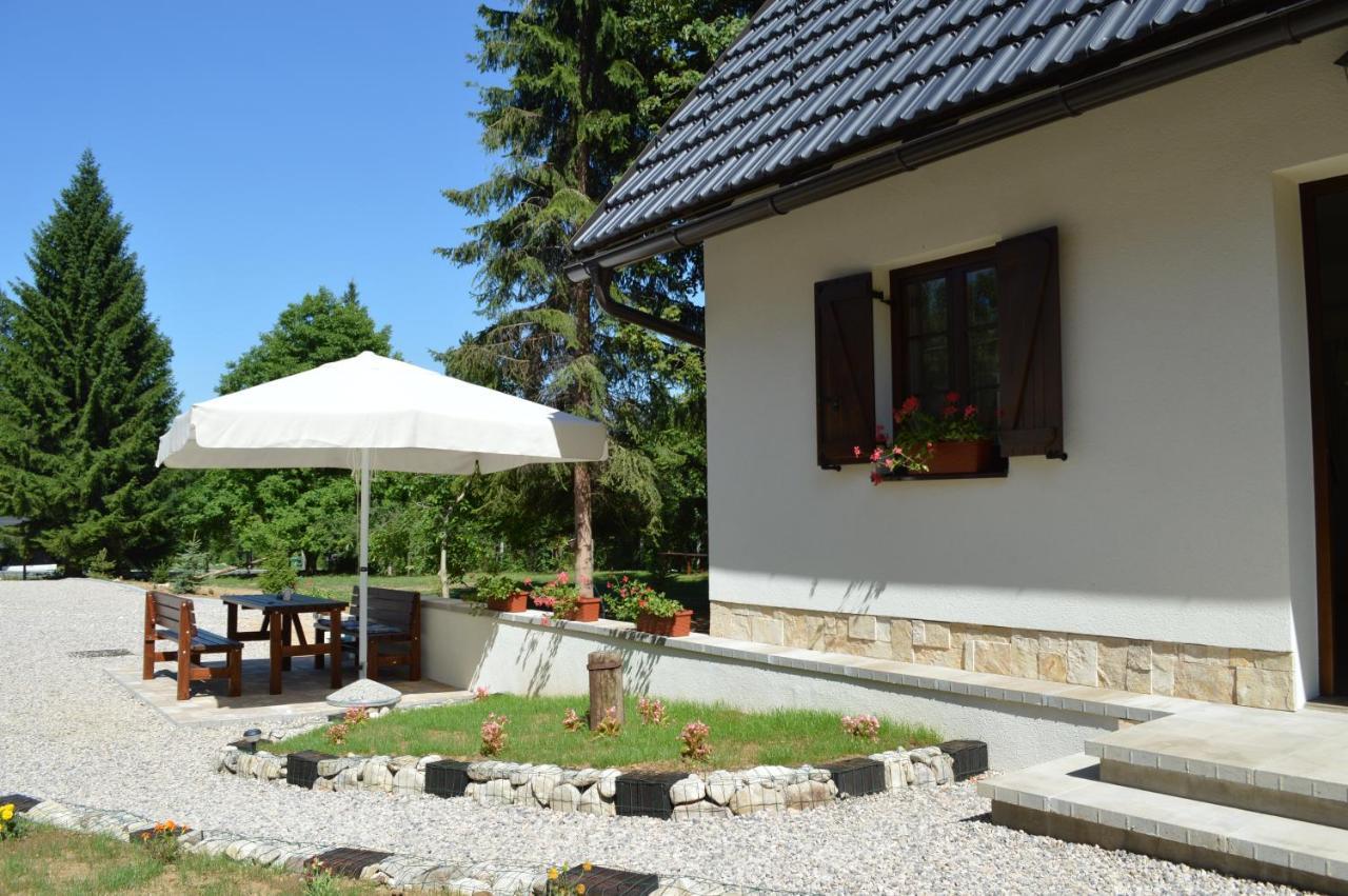 B&B Lady Of The Lake Jezerce Εξωτερικό φωτογραφία