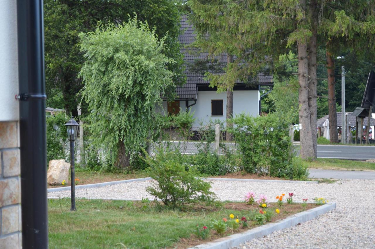 B&B Lady Of The Lake Jezerce Εξωτερικό φωτογραφία