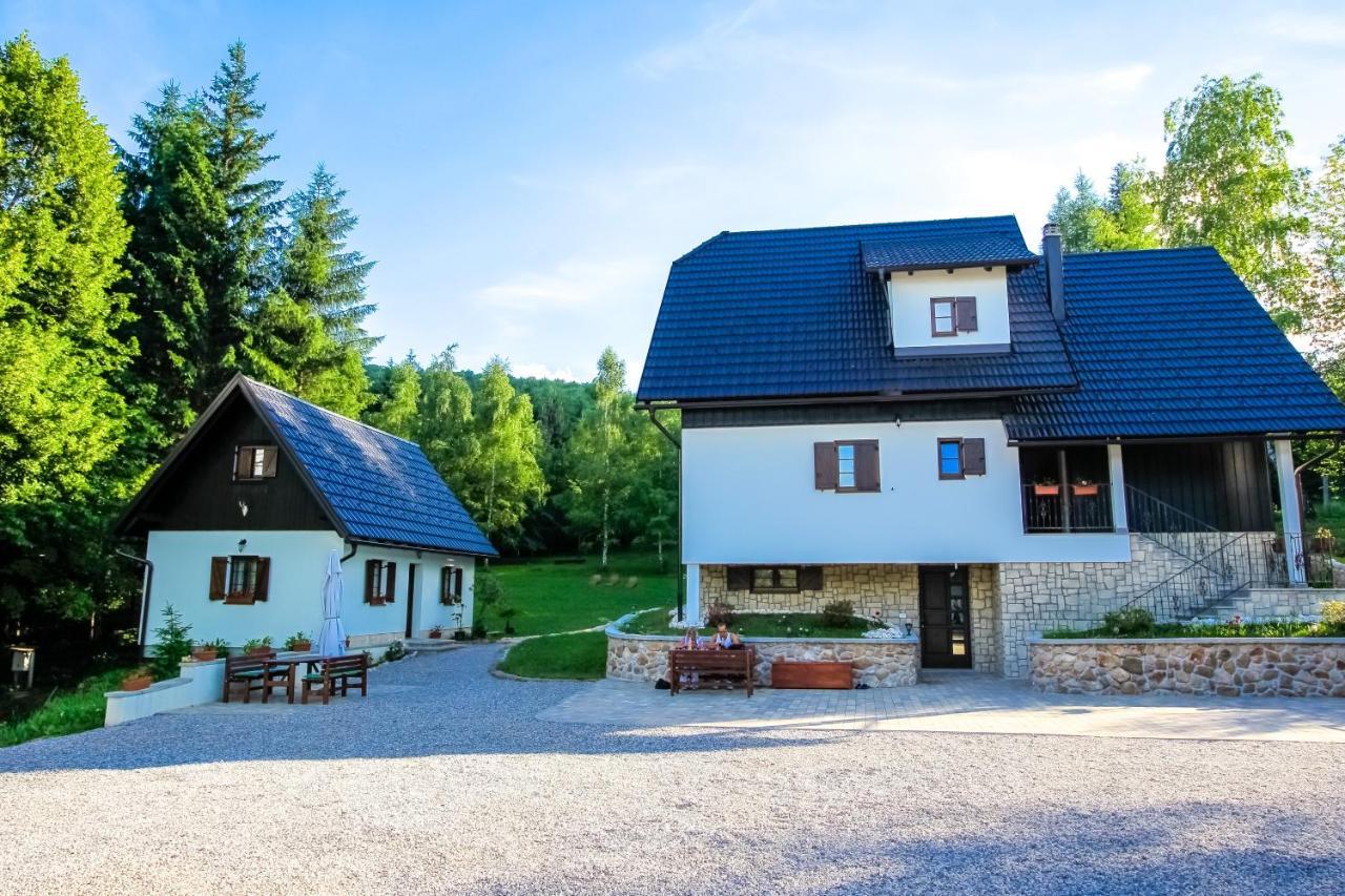 B&B Lady Of The Lake Jezerce Εξωτερικό φωτογραφία